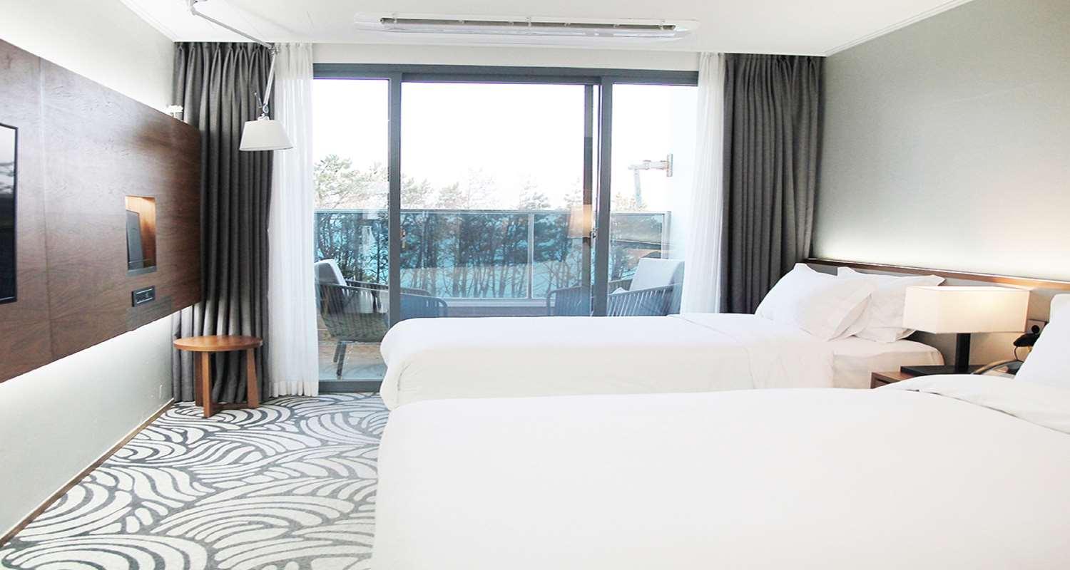 Best Western Plus Gyeongju Exterior photo