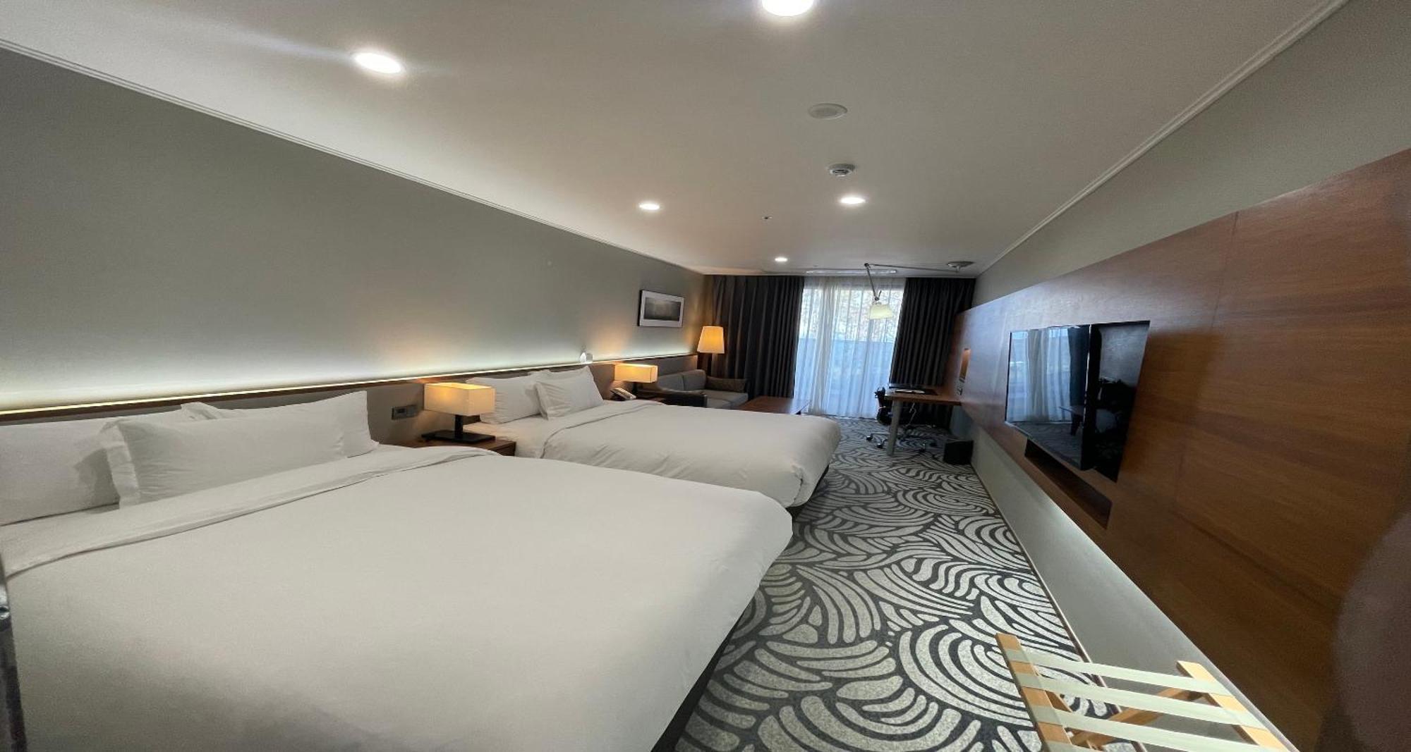 Best Western Plus Gyeongju Exterior photo